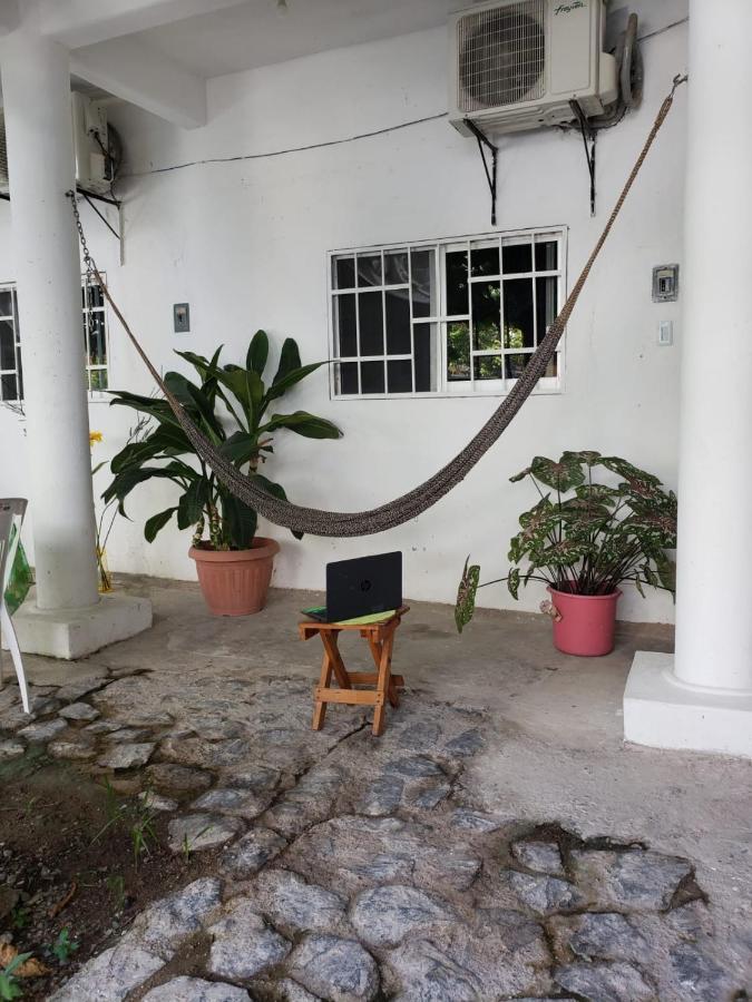 Las Palmas Zihuatanejo Bagian luar foto